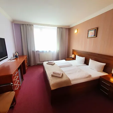 リラックス ホテル 4*