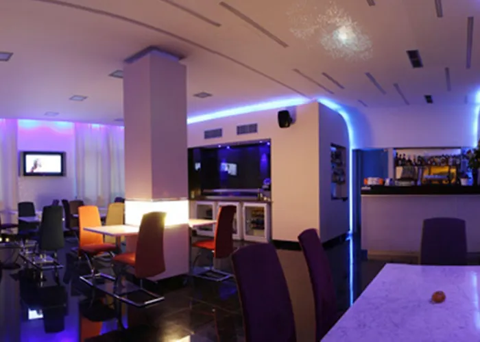 Hotel Relax