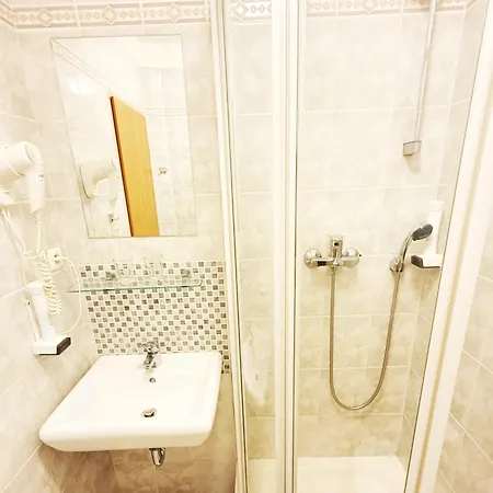 Hotell Relax Prag