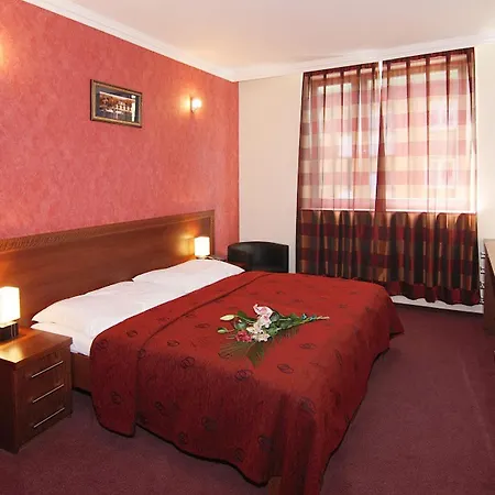 Relax Hotel
