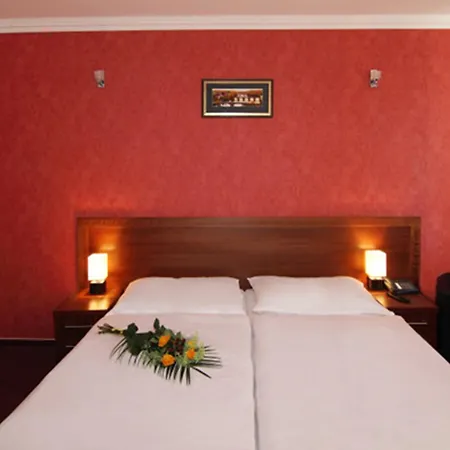 Hotell Relax 4*