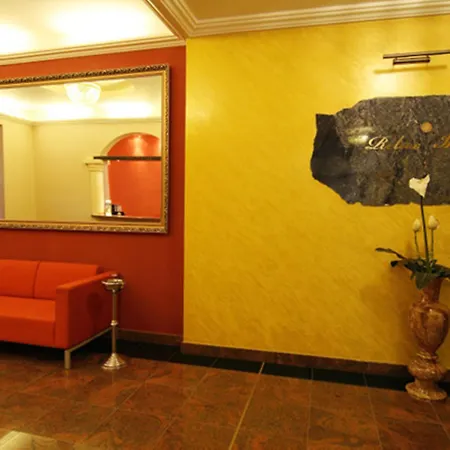 Relax Hotell