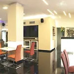 Relax 4* プラハ